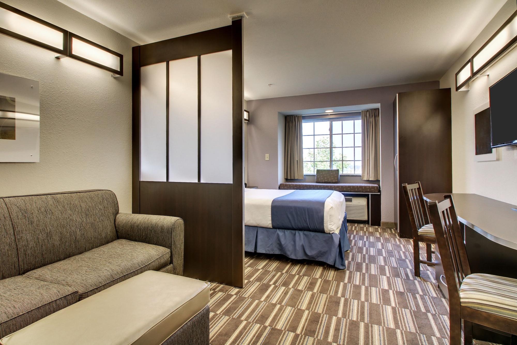 Microtel Inn & Suites By Wyndham Tuscaloosa Exterior foto