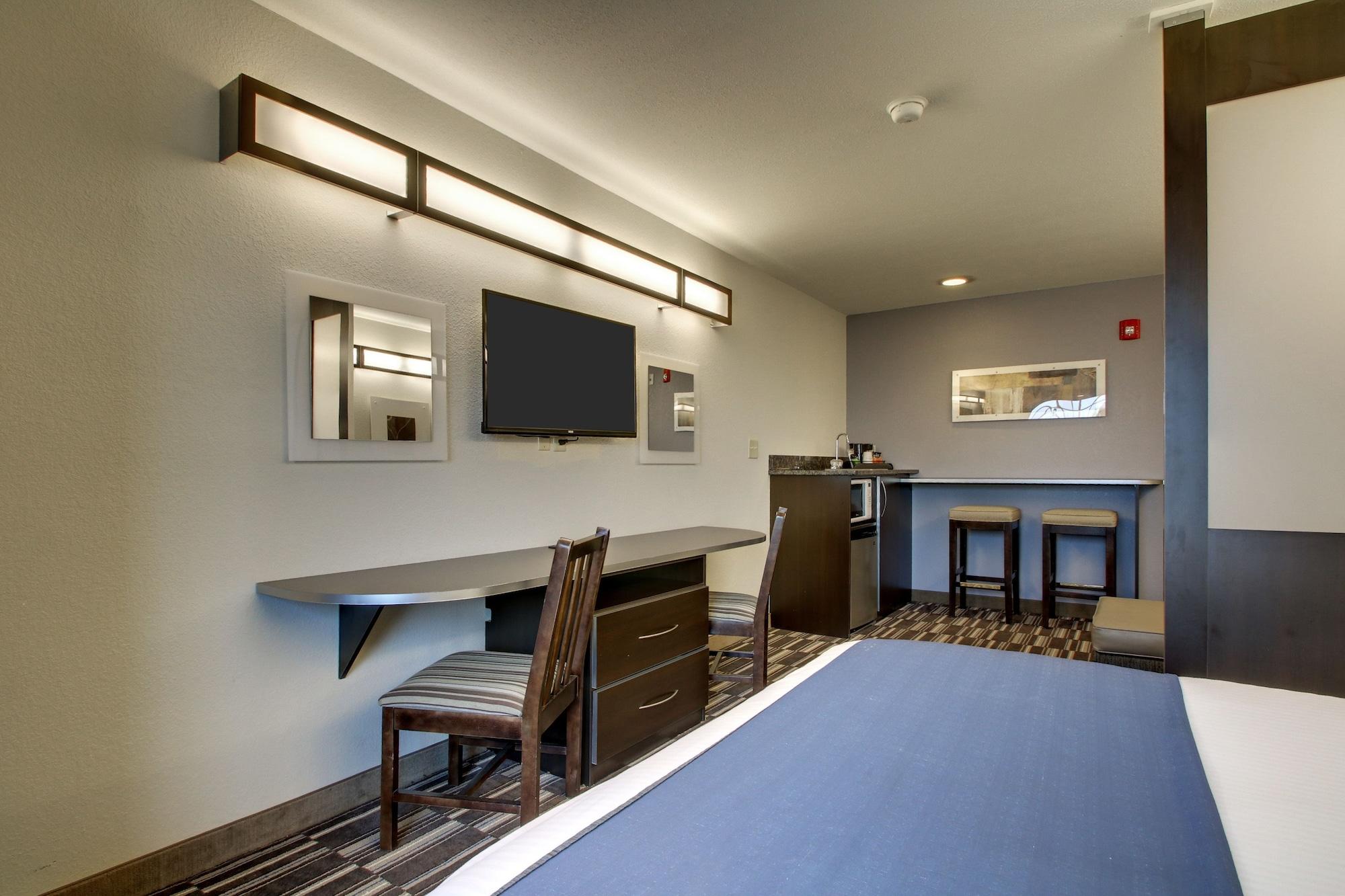 Microtel Inn & Suites By Wyndham Tuscaloosa Exterior foto