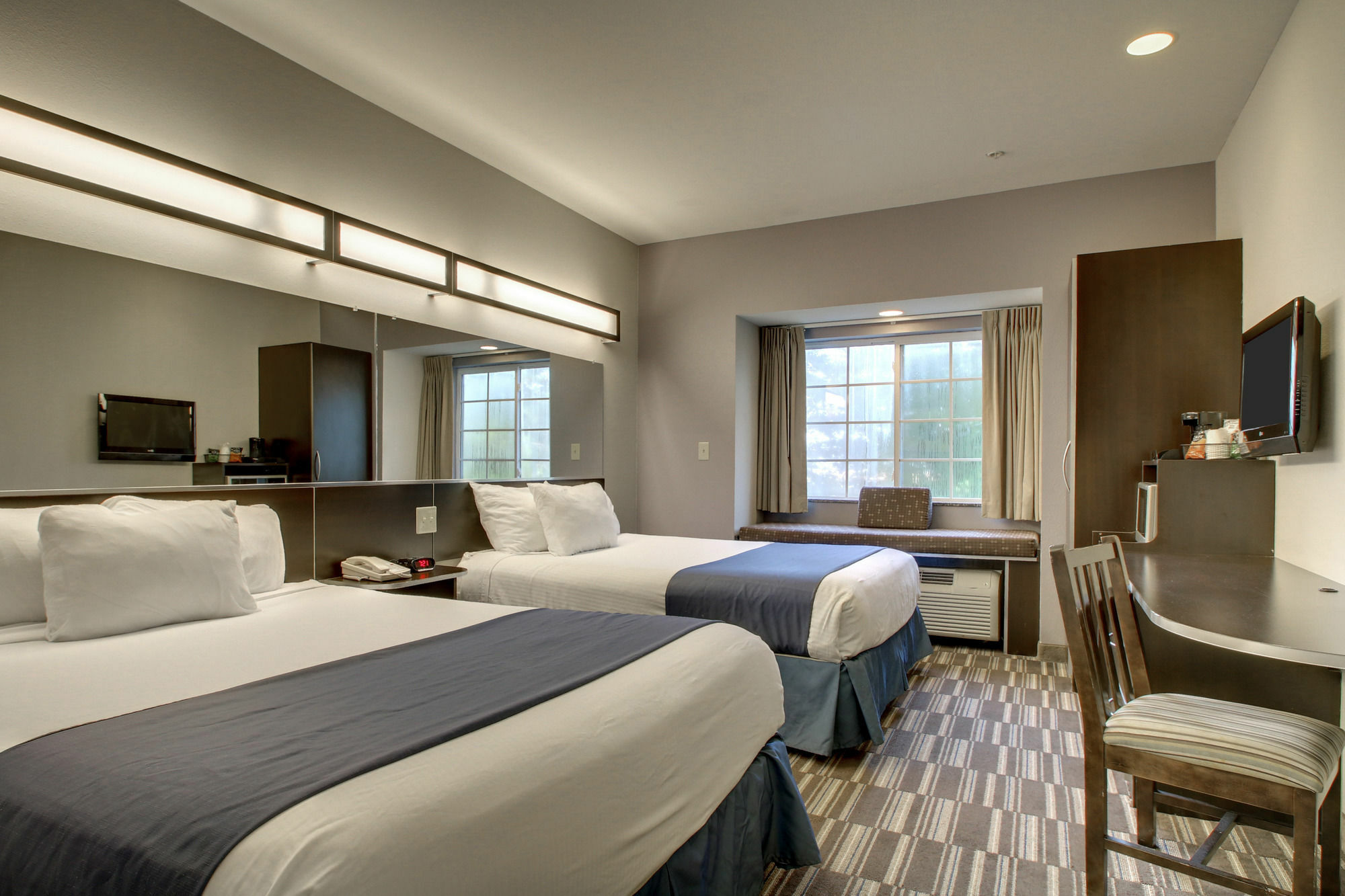Microtel Inn & Suites By Wyndham Tuscaloosa Exterior foto