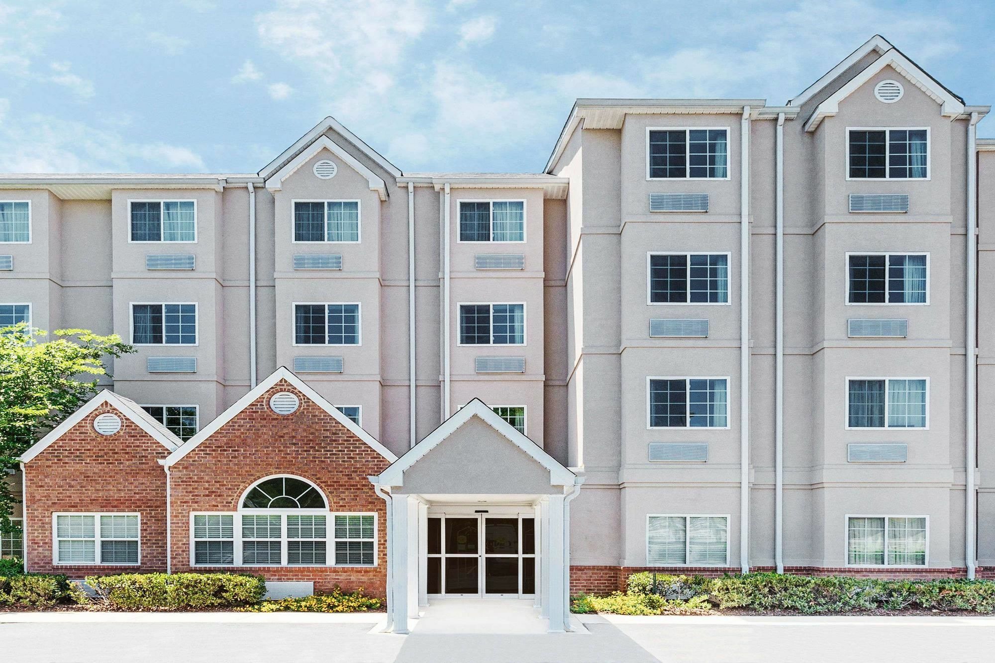 Microtel Inn & Suites By Wyndham Tuscaloosa Exterior foto