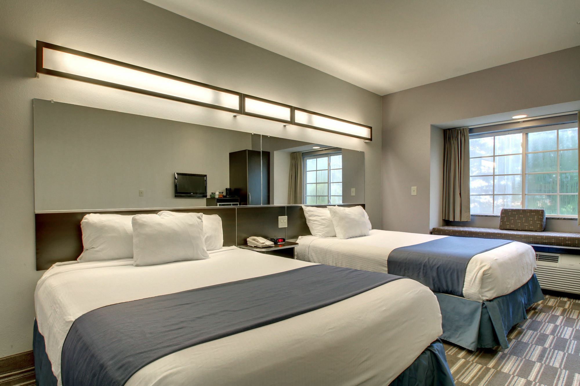 Microtel Inn & Suites By Wyndham Tuscaloosa Exterior foto